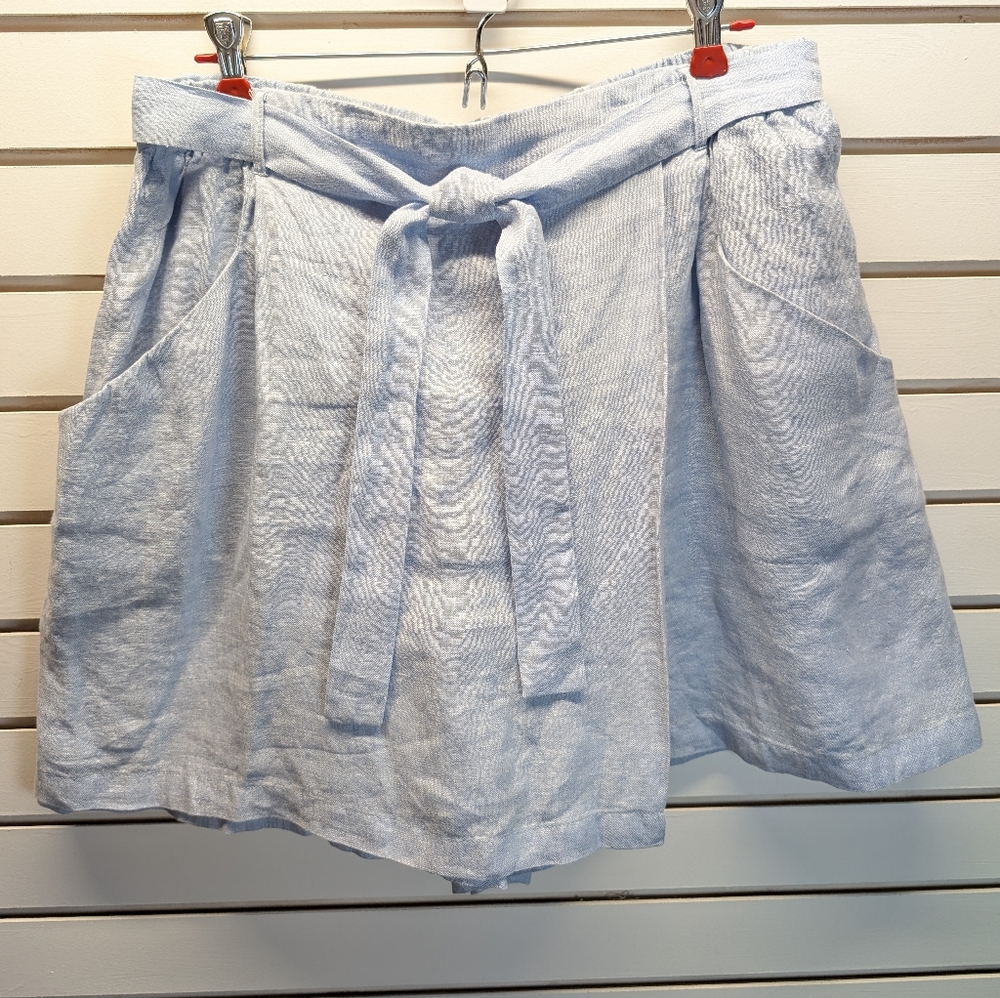 209wst38 100% Linen Light Blue Belted Skort Sizze L EUC